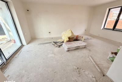Casă cu 4 camere cu Teren 148 Mp în Central - 16
