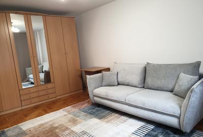 Garsonieră decomandată, mobilată în Politehnica - 1