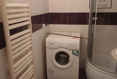 Apartament cu 3 camere decomandat în Central - 1
