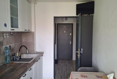 Apartament cu 2 camere semidecomandat în Drumul Taberei - 1