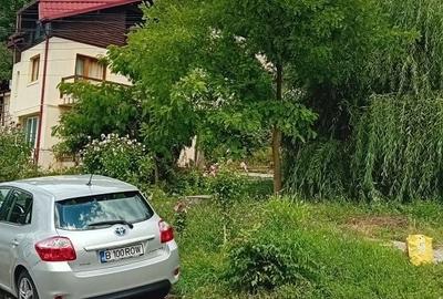 Casă cu 4 camere în Central