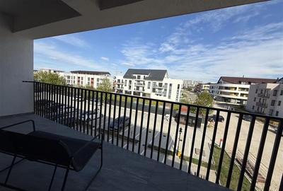 Apartament cu 2 camere decomandat în Tractorul - 28