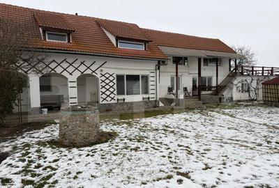 Casa de vanzare cu teren generos la doar 15 minute de - 14