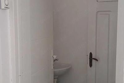 Spațiu comercial, de 21 mp, în Central - 5