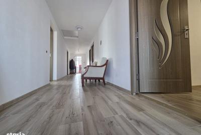 Casă cu 3 camere decomandat cu Teren 1259 Mp în Central - 10