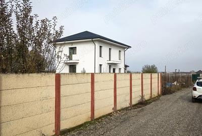 Casă cu 3 camere cu Teren 600 Mp în Sud - 9