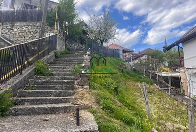Casă individuală cu 6 camere cu Canalizare în Central - 19