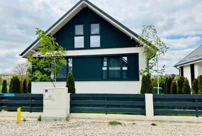 Casă individuală cu 4 camere cu Teren 406 Mp în Berceni