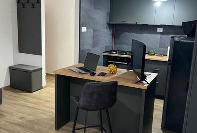 Garsonieră decomandată în Central - 2