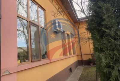 Casa cu 4 camere,  Zona Centrala-  Sf. Apostoli - 19