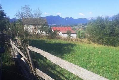 Teren pretabil pensiune -casa,Zarnesti,4km de castelul Bran - 2