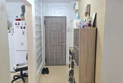 Apartament cu 3 camere decomandat în Central - 10