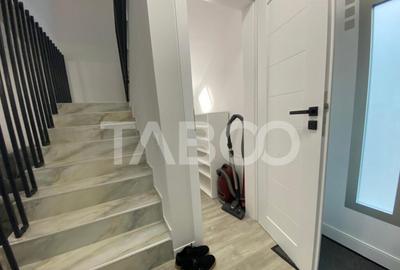 Casa tip duplex complet utilata si mobilata cu loc de parcar - 11