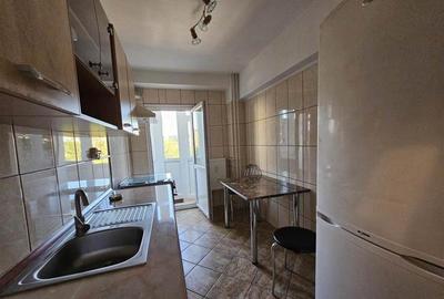 Apartament cu 2 camere decomandat în Central - 3