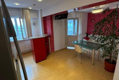Apartament cu 2 camere decomandat în Central - 1