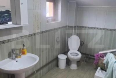 Spațiu comercial, de 300 mp, în Central - 7