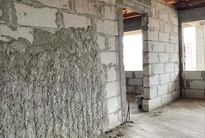 Casă cu 4 camere cu Teren 1280 Mp în Lilieci - 1