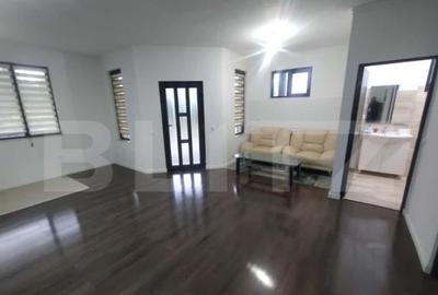Casa cu 5 camere, 116 mp+teren 83 ari +lac de pesti, zona B - 7
