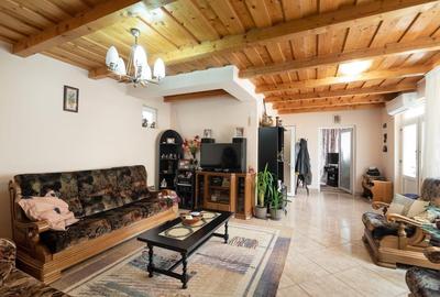 Casă cu 3 camere cu Teren 550 Mp în Central - 16