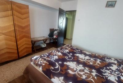 Apartament 2 camere decomandat, Craiovita ,56 mp, etajul 4 - 3
