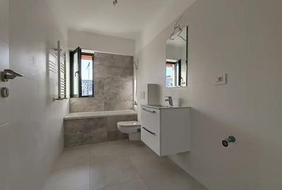 Apartament cu 3 camere decomandat în Titan - 16