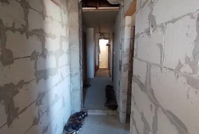 Casa in constructie D+P+1E, 198 mp. volum construit util, cu 836 mp teren. - 12