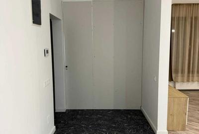 Apartament cu 3 camere în Central - 1