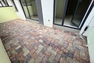 Apartament cu 3 camere semidecomandat în Florești - 12