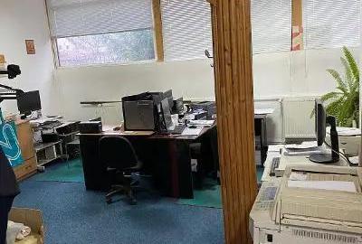 Spațiu comercial, de 222 mp, în Sud - 9