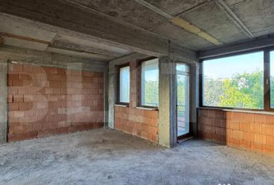 Apartament cu 4 camere decomandat în Brazda lui Novac - 6