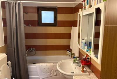 Casă cu 3 camere cu Teren 400 Mp în Central - 9