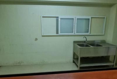 Apartament cu 4 camere decomandat în Central - 8