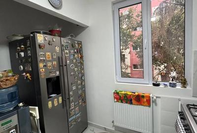 Apartament cu 3 camere decomandat în Rahova - 1