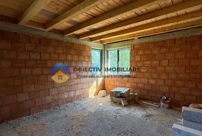 Casa + Teren de vanzare Zona Ciritei/An constructie 20 - 9