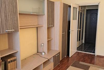 Take Ionescu o camera 250 euro Take Ionescu o camera 250 euro - 2