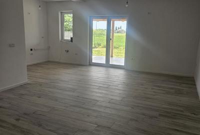 Casă cu 3 camere în Șag - 5