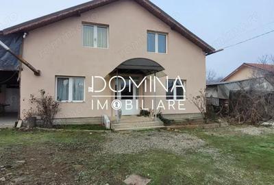 Casă cu Teren 1697 Mp în Central - 1