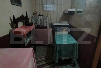 Casă cu 3 camere cu Teren 2310 Mp în Central - 3