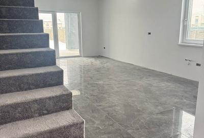 Casă cu 3 camere cu Teren 330 Mp în Central - 4