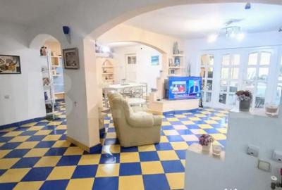 Casă cu 7 camere cu Teren 579 Mp în Central - 17