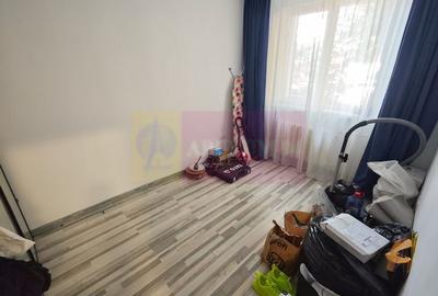 Apartament cu 3 camere decomandat în 1 Mai - 3