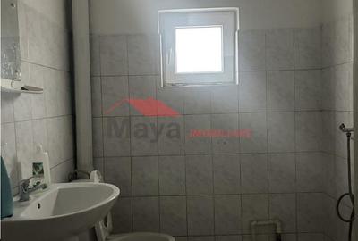 Spațiu comercial, de 95 mp, în Central - 4