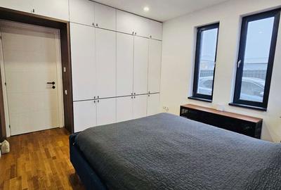 Casă cu 4 camere cu Teren 541 Mp în Crevedia - 1