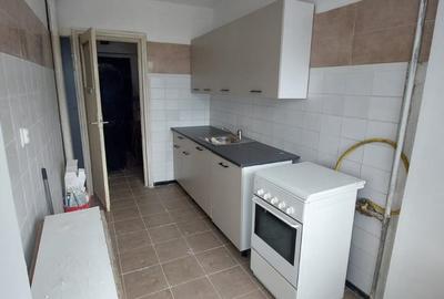 Apartament 2 camere, bloc reabilitat termic, Giulesti. - 10