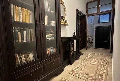 Casă cu 4 camere în Central - 3