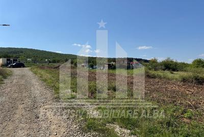 Teren Construcții intravilan de 1400 mp, în Micești - 1