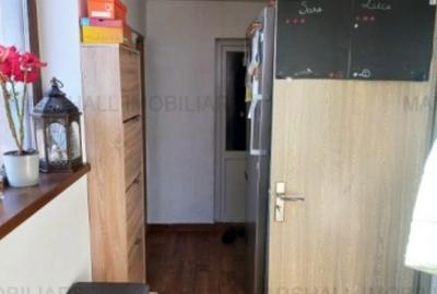 Casă cu 4 camere în Românești - 3