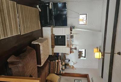 Casă cu Teren 675 Mp în Poiana - 3