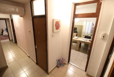 Apartament cu 3 camere decomandat, mobilat în Siderurgiștilor