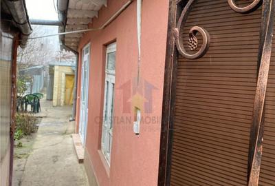 Casă cu 3 camere cu Teren 264 Mp în Central